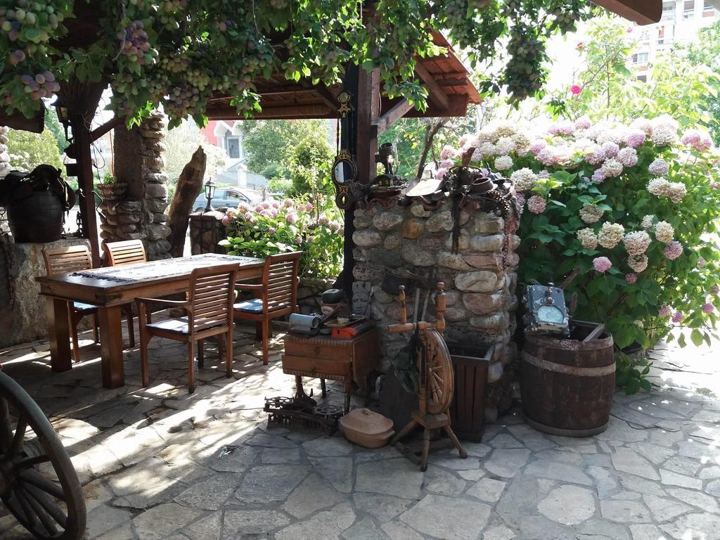 Guesthouse Berlin Bar Luaran gambar