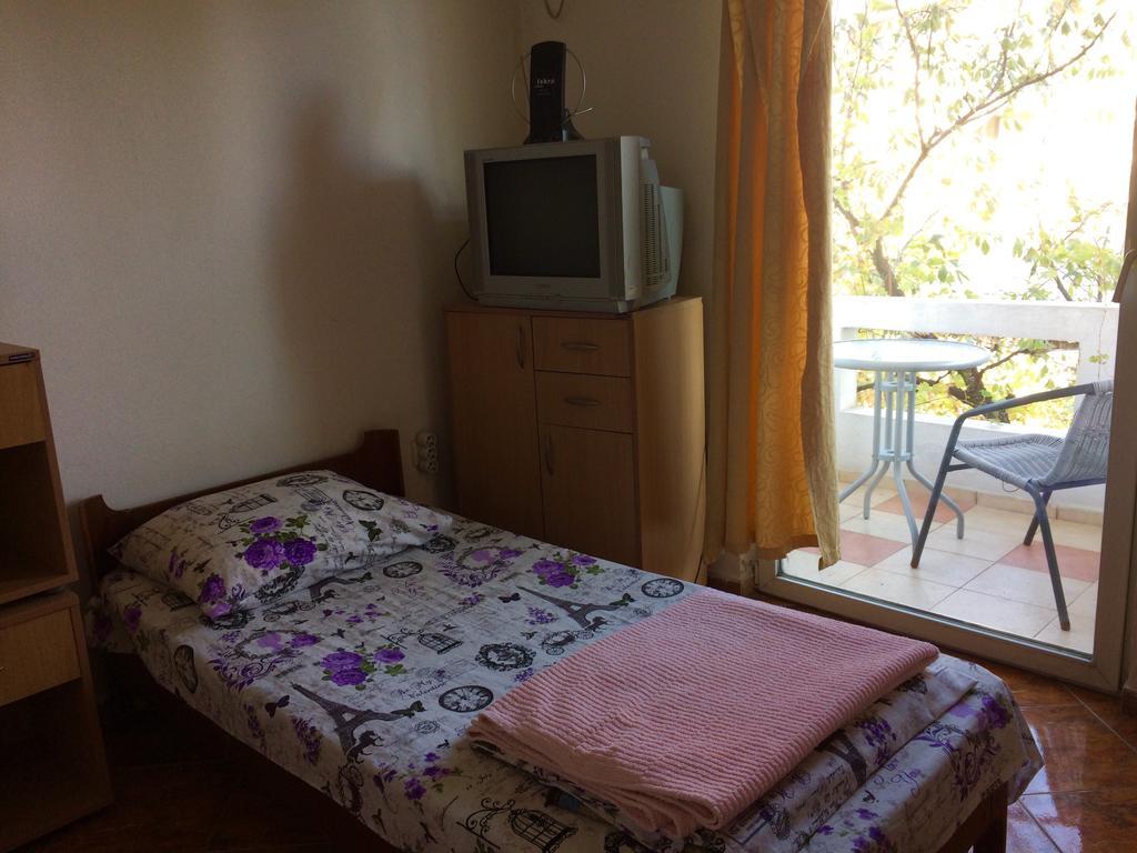 Guesthouse Berlin Bar Luaran gambar