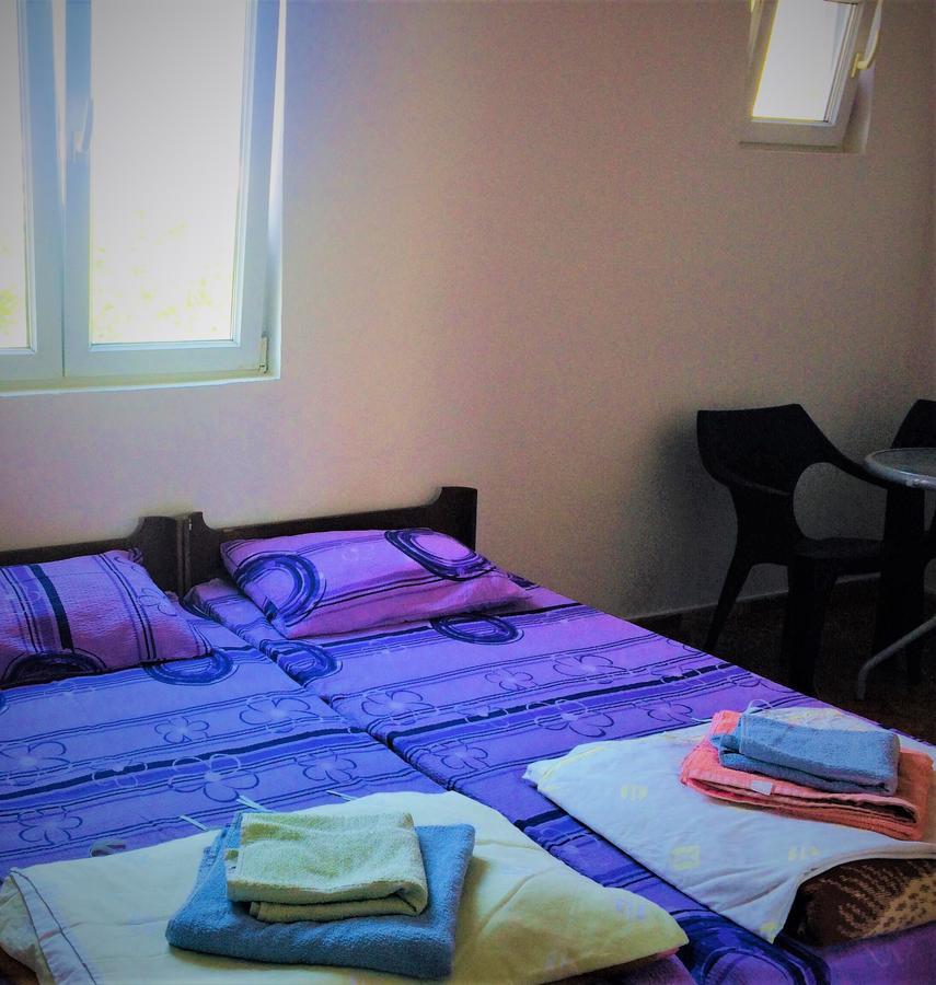 Guesthouse Berlin Bar Luaran gambar